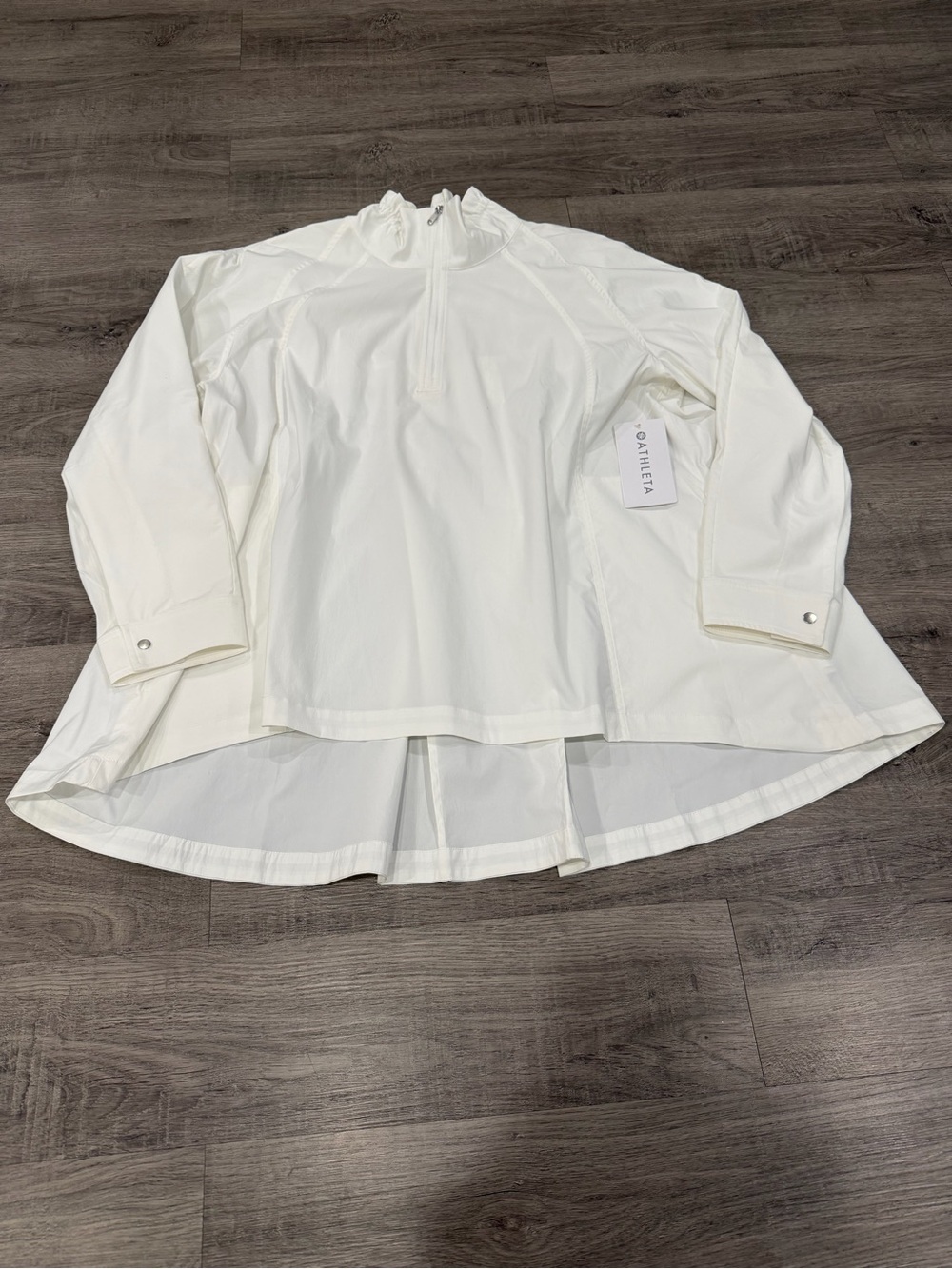 NWT Athleta White Long Sleeve Tunic Pullover